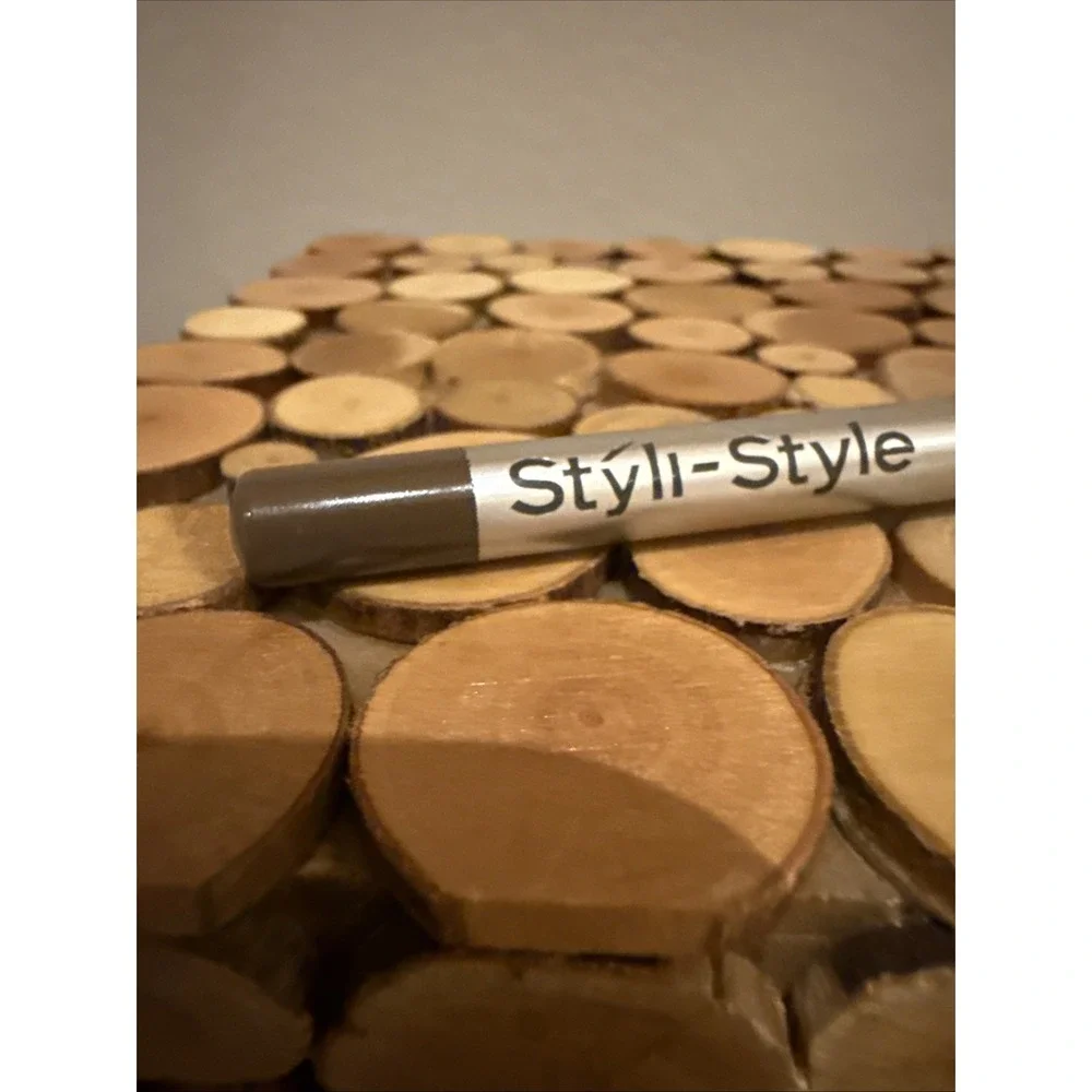 Styli Style Brow Liner 24 In 004 Taupe‎ New/sealed